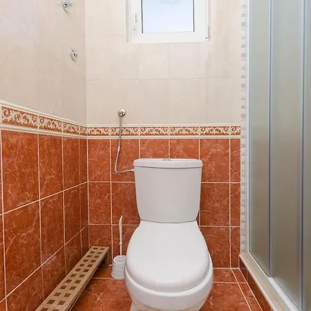 بيت للعطل House Hacienda *