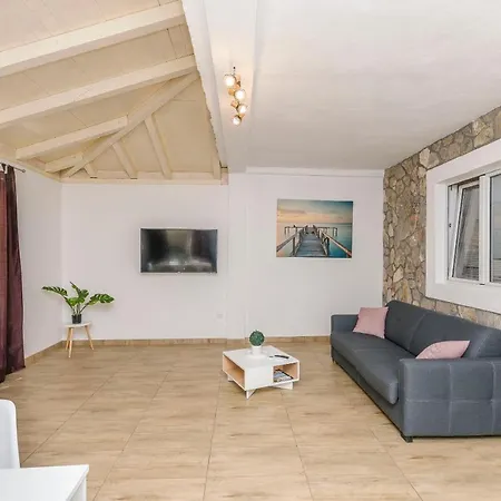 House Hacienda Tribalj